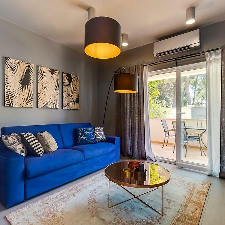 Magnolia - Modern Apartment Near City Center And Sea Porec Exterior photo